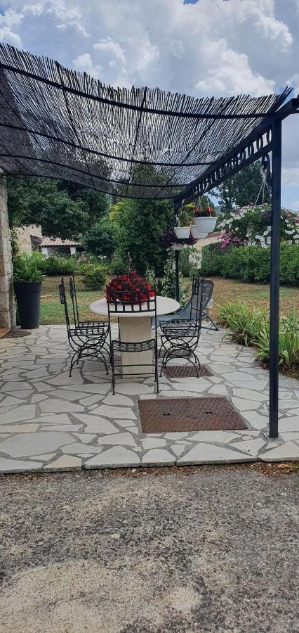 Chez Dom & Albert Saint-Cézaire-sur-Siagne Esterno foto